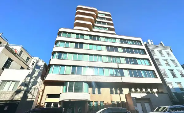 208 Delancey Street #10E, New York (Manhattan), NY 10002