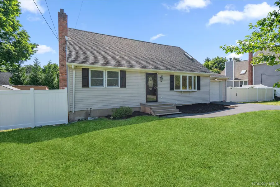 325 Harrison Avenue, Miller Place, NY 11764 - #2