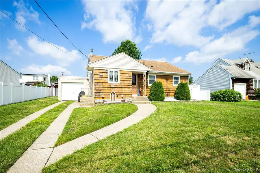 17 Joludow Drive, Massapequa Park, NY 11762 - #2