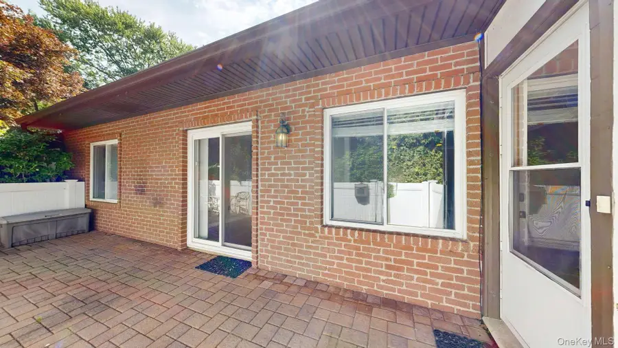 604 Blue Ridge Drive, Medford, NY 11763 - #3