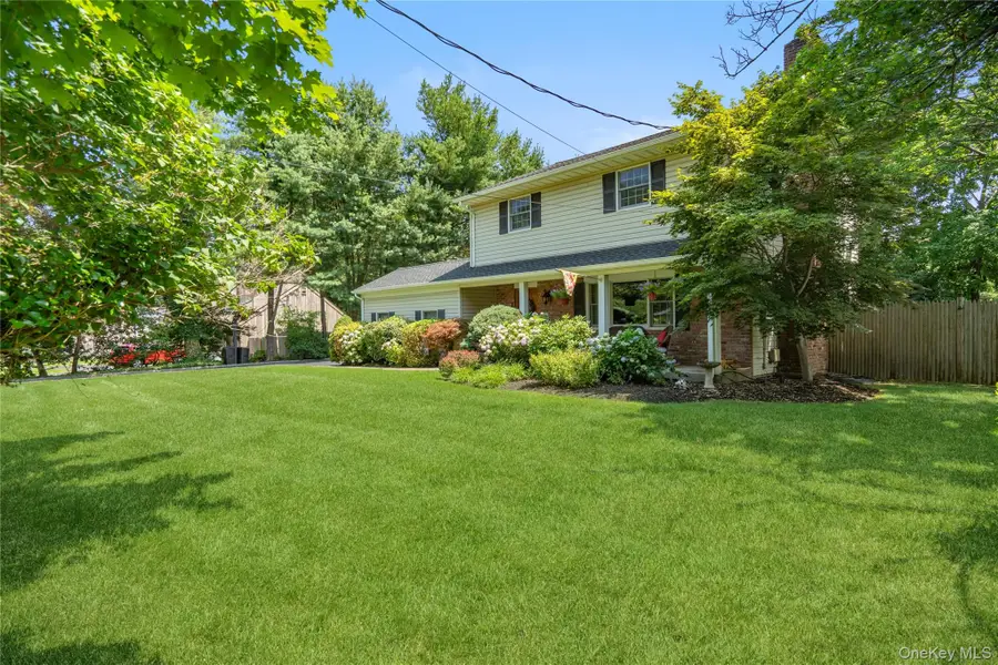 53 Quaker Path, Stony Brook, NY 11790 - #3