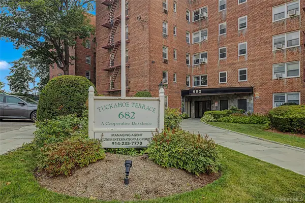 682 Tuckahoe Road #5K, Yonkers, NY 10710