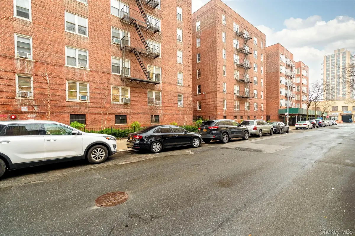 2080 Barnes Avenue #4A, Bronx, NY 10462 - #1