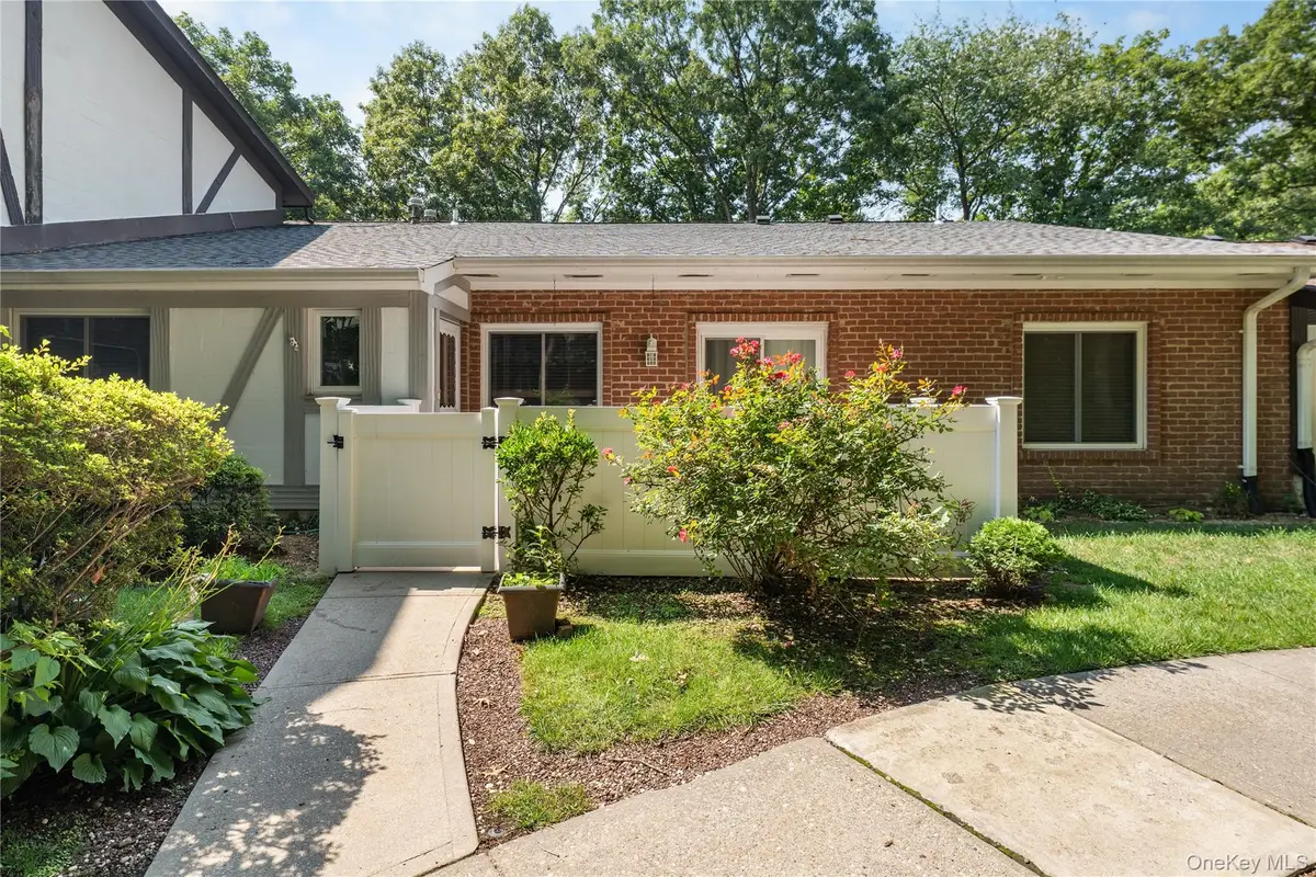 26 Birchwood Road, Medford, NY 11763 - #1