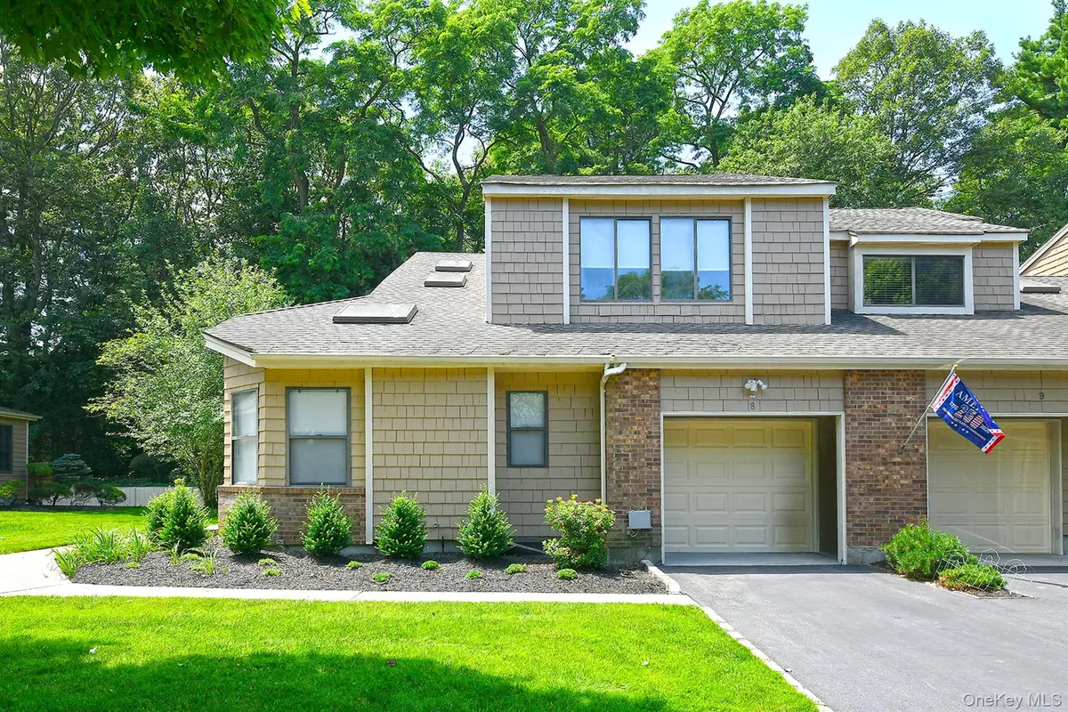 8 Whitman Ridge Drive, Melville, NY 11747 - #1