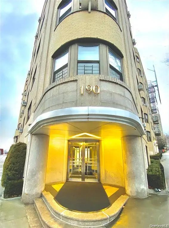 190 E Mosholu Parkway S #1J, Bronx, NY 10458
