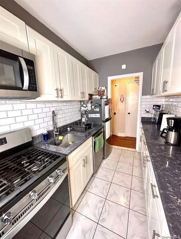 190 E Mosholu Parkway S #1J, Bronx, NY 10458 - #2