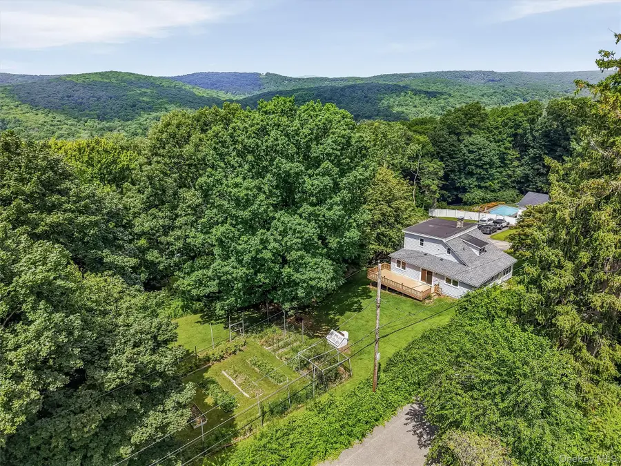 55 Ridge Avenue, Putnam Valley, NY 10579 - #3