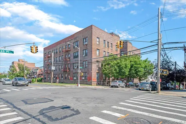 39-82 65th Place #4F, Woodside, NY 11377