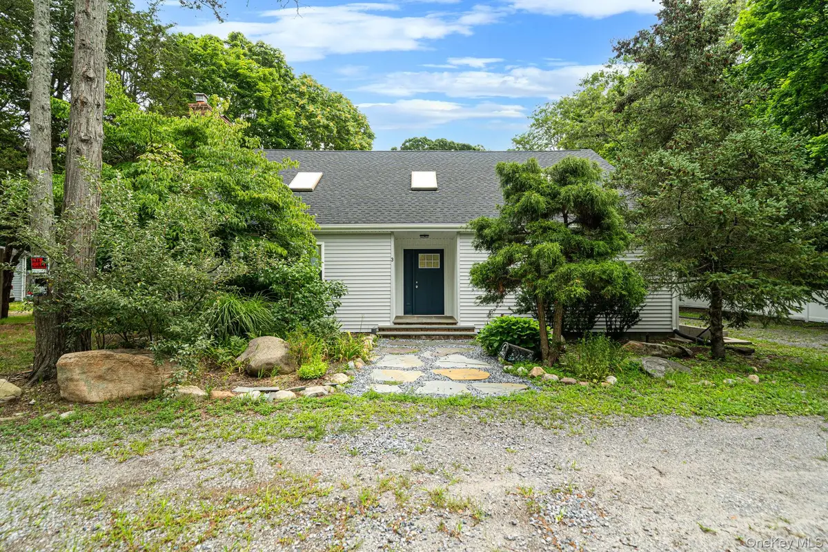 3 Cozine Road S, Center Moriches, NY 11934 - #1