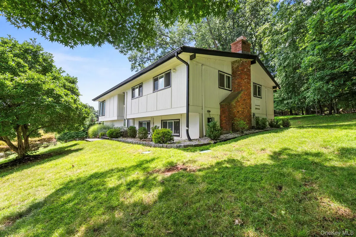 25 Ackerman Avenue, Airmont, NY 10901 - #1