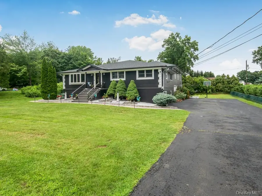 3 Quaker Road, New City, NY 10956 - #2