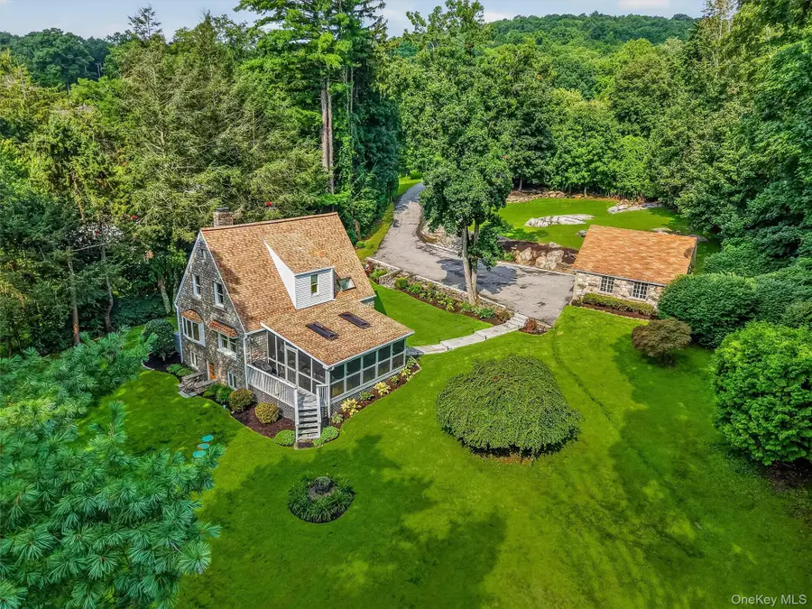 811 Farmers Mills Road, Carmel, NY 10512 - #2