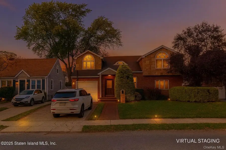 257 Locust Avenue, Staten Island, NY 10306 - #2