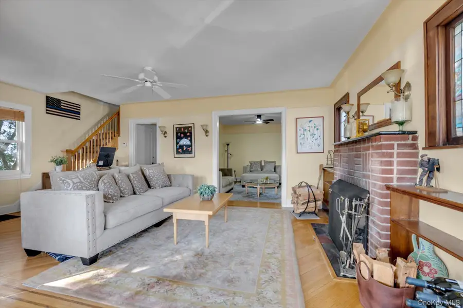 47-11 Belmont Road, Great Neck, NY 11020 - #3