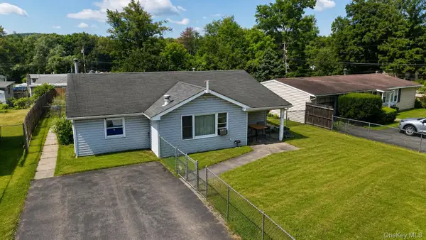 30 Plattekill Drive, Mount Marion, NY 12456