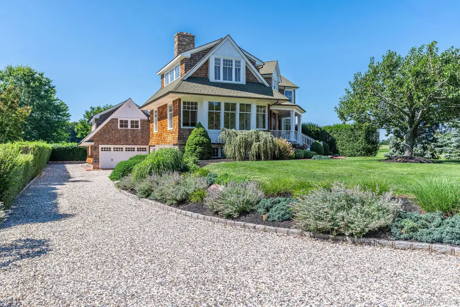 118 Peconic Bay Boulevard, Aquebogue, NY 11931 - #2