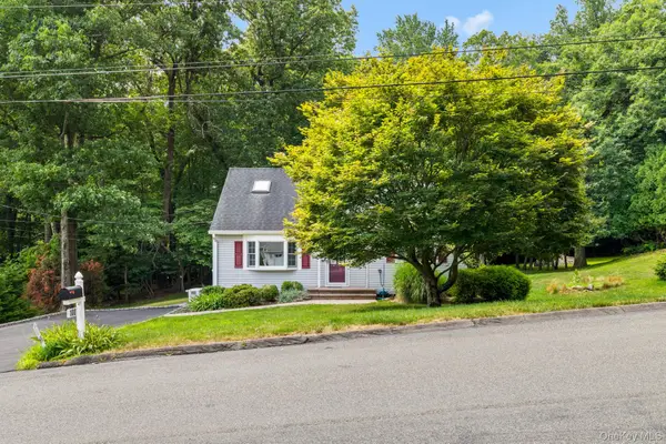 100 Duhaime Road, Pearl River, NY 10965