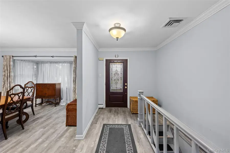 579 Empire Avenue, West Babylon, NY 11704 - #2