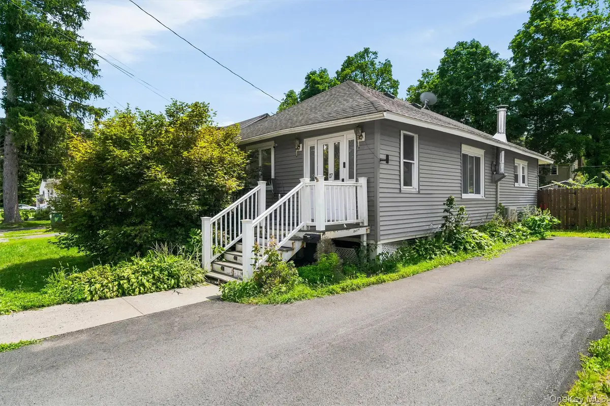 17 Lincoln Street, Ellenville, NY 12428 - #1