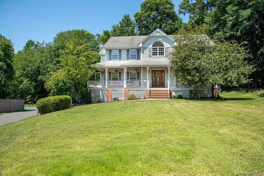 4 Hauser Terrace, Tappan, NY 10983 - #2