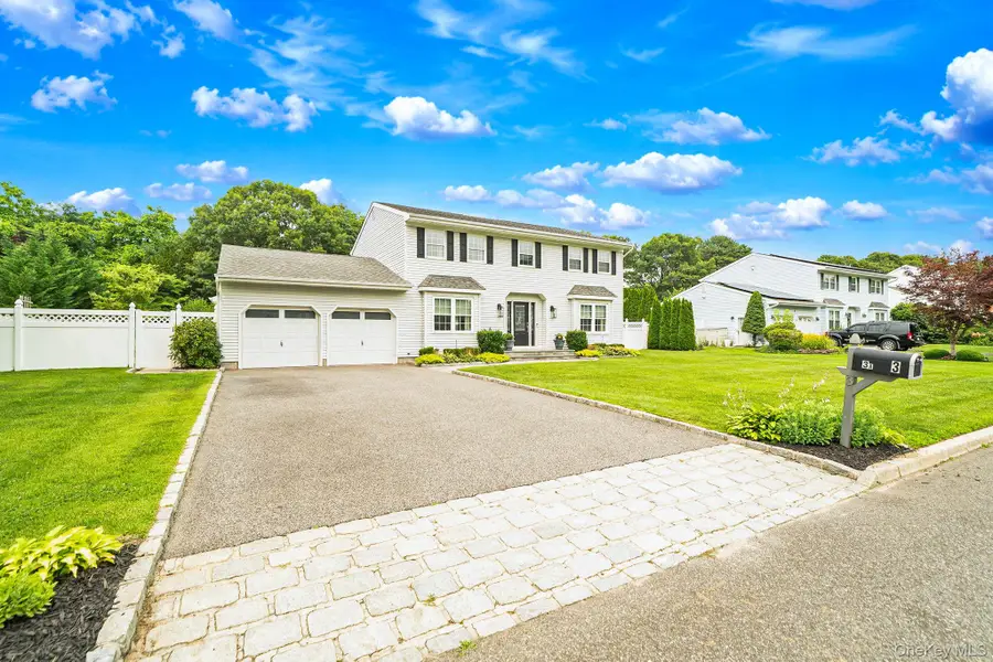 3 Warren Court, Farmingville, NY 11738 - #3