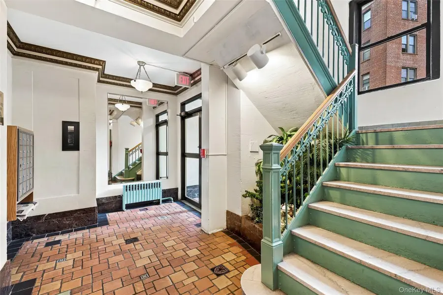 11 Alden Road #5L, Larchmont, NY 10538 - #2
