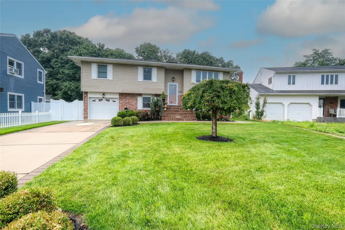 1352 Estelle Court, Seaford, NY 11783 - #1