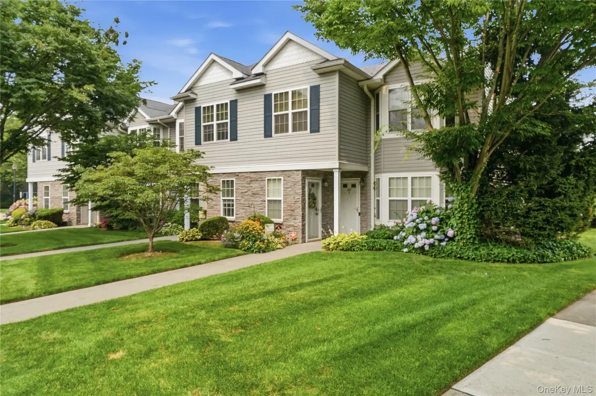 348 Medea Way, Central Islip, NY 11722 - #1