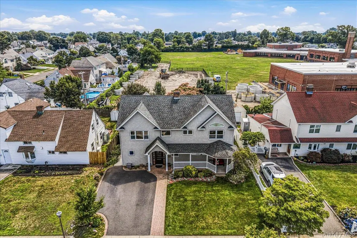 63 Kingfisher Road, Levittown, NY 11756 - #1
