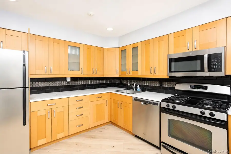 15 Eucalyptus Court #15, Selden, NY 11784 - #3