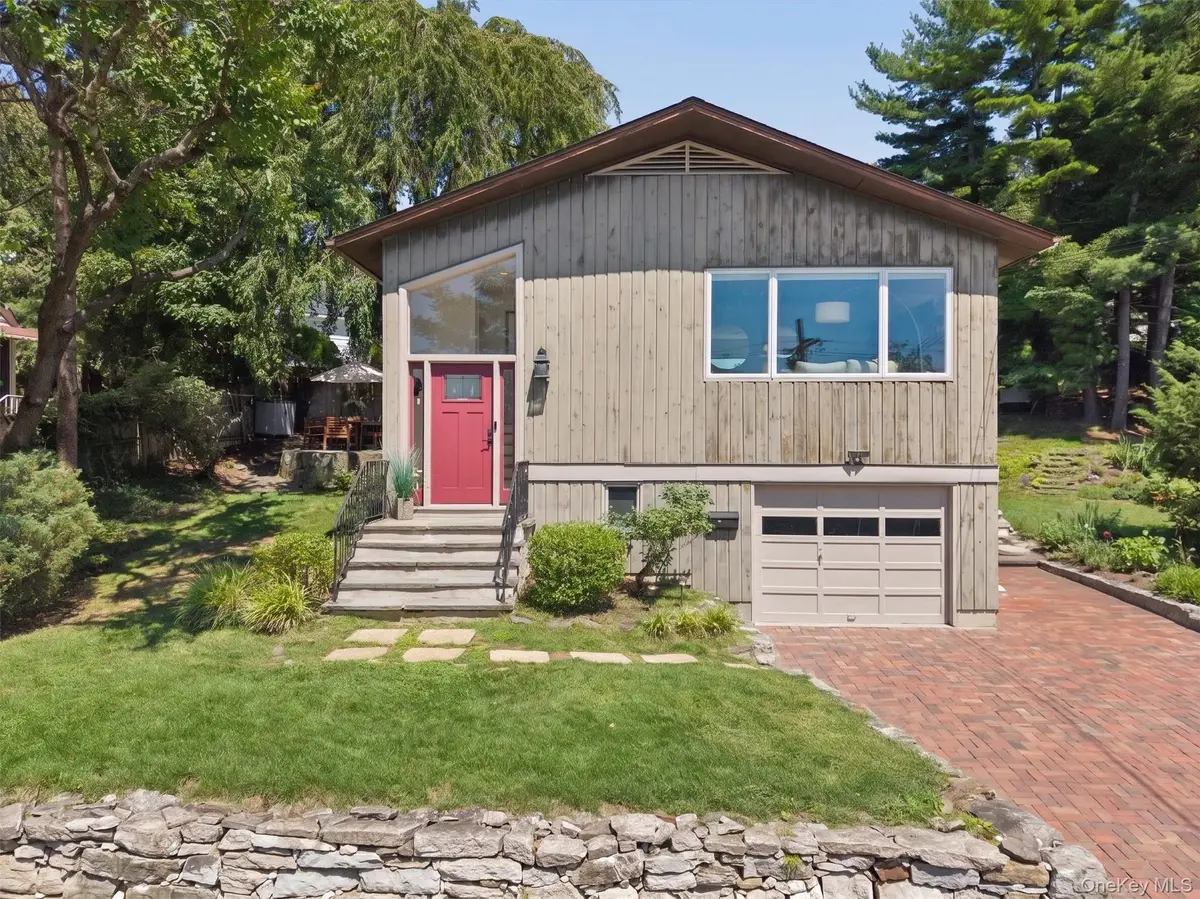 12 Livingston Avenue, Dobbs Ferry, NY 10522 - #1