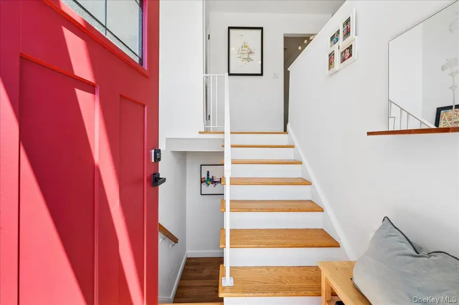 12 Livingston Avenue, Dobbs Ferry, NY 10522 - #2