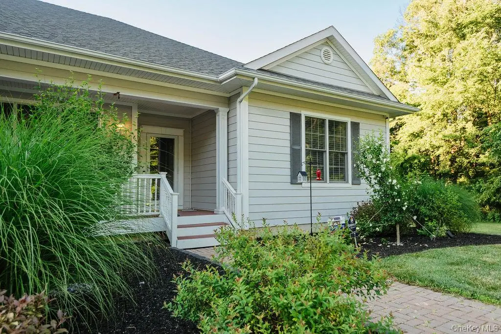 7 Brescia Boulevard, Hopewell Junction, NY 12533 - #1