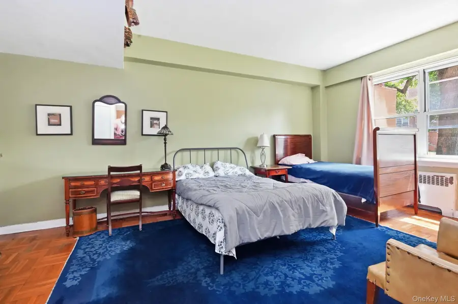 290 Collins Ave #2C, Fleetwood, NY 10552 - #3