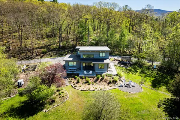 23 Traver Hollow Road, Boiceville, NY 12412