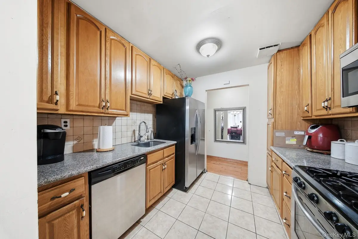 15 Park Avenue #204B, Spring Valley, NY 10977 - #1