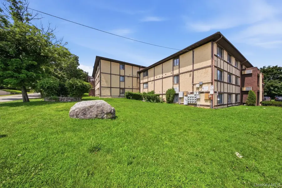 15 Park Avenue #204B, Spring Valley, NY 10977 - #2