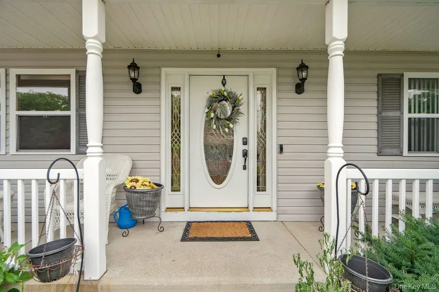 89 Floyd Street, Deer Park, NY 11729 - #3