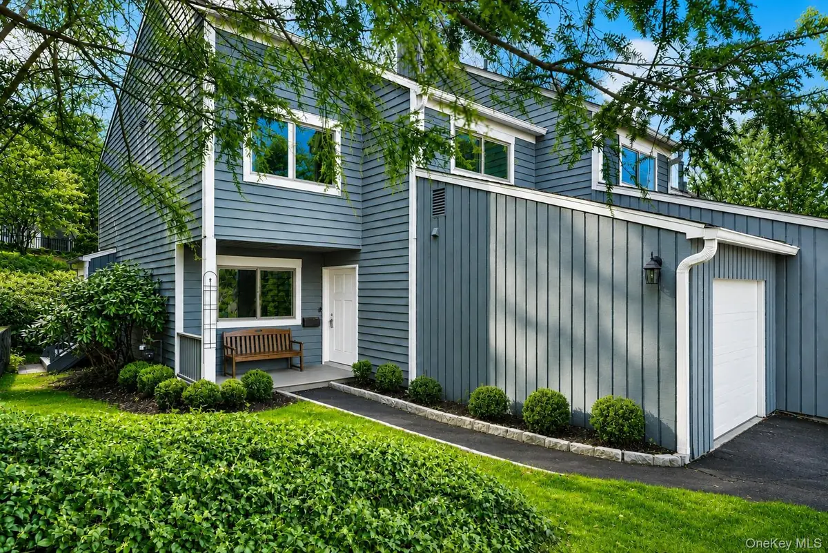 42 Timber Ridge, Mount Kisco, NY 10549 - #1