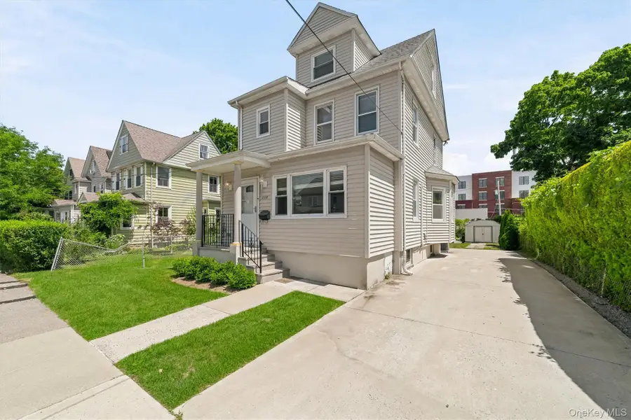 208 Third Avenue, Pelham, NY 10803 - #3