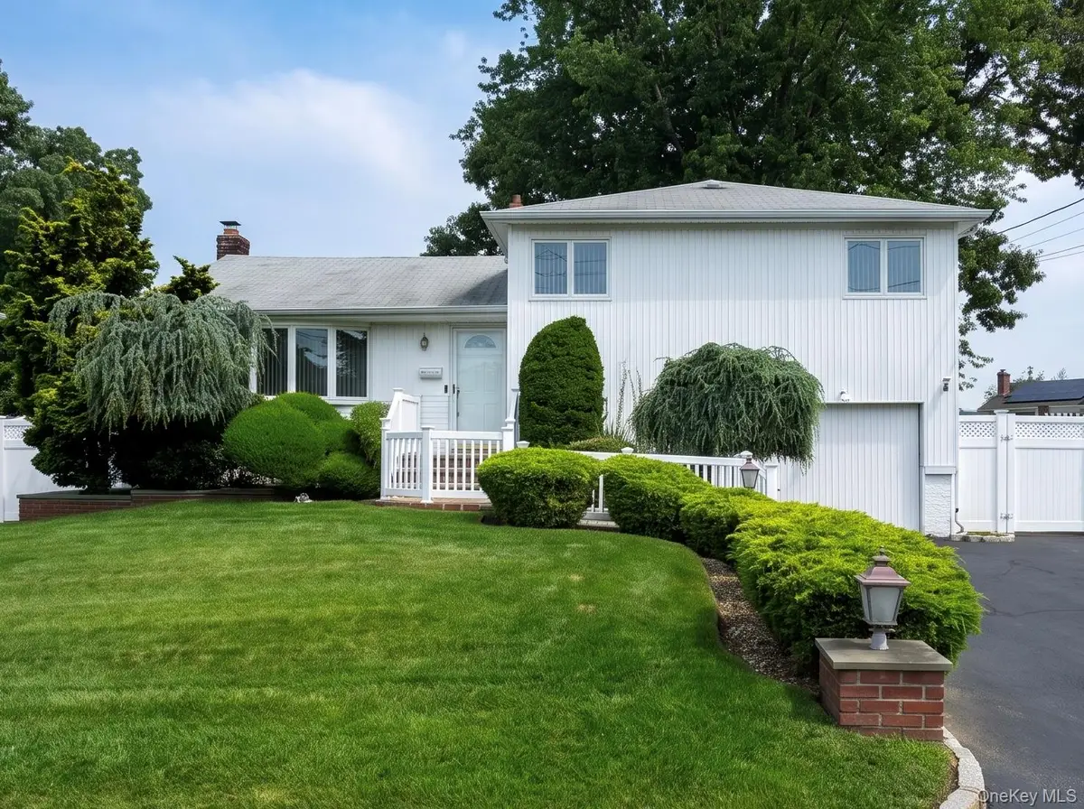 128 James Street, Massapequa, NY 11758 - #1
