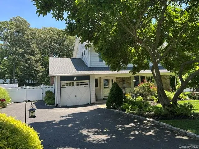 5 Rockhill Road, Rocky Point, NY 11778 - #1