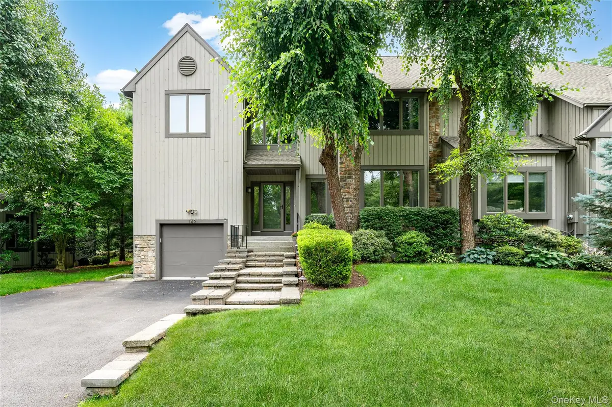 142 Woodbrook Road, White Plains, NY 10605 - #1