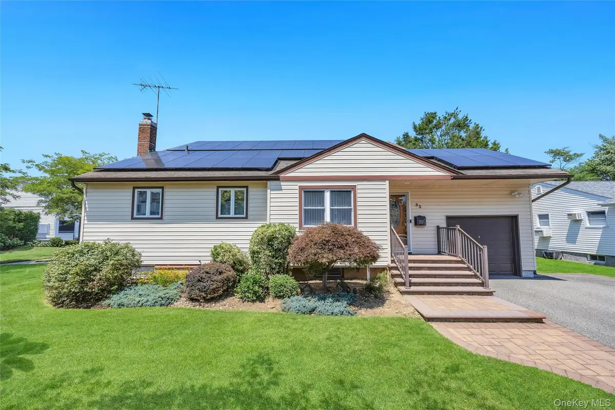 35 Jerold Street, Plainview, NY 11803 - #1