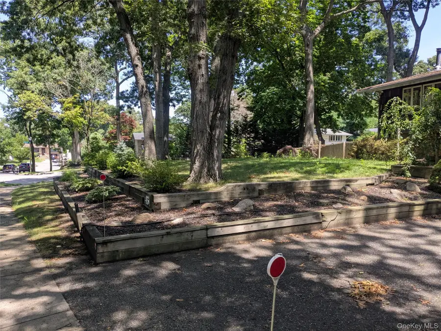 45 Deepdale Drive, Commack, NY 11725 - #3