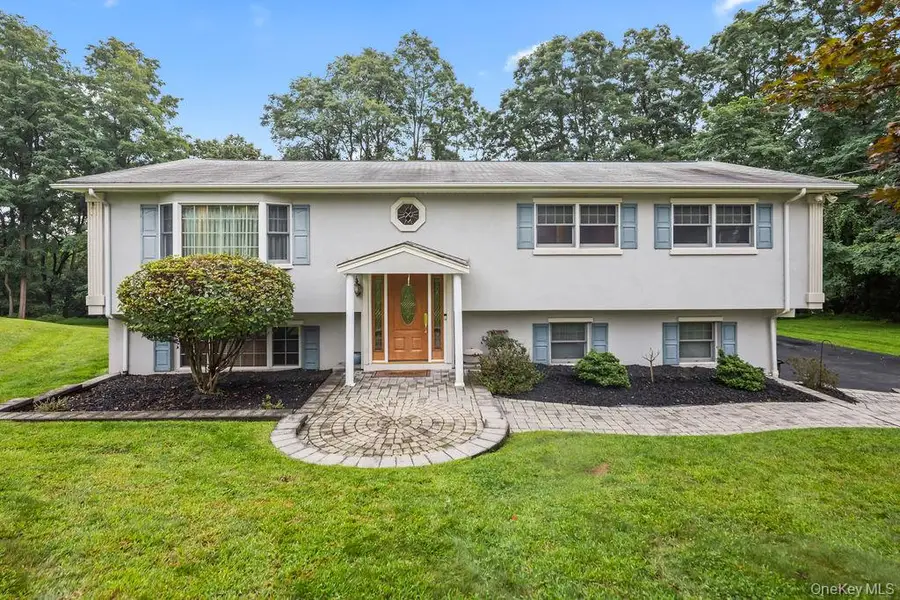 5 Newport Court, Suffern, NY 10901 - #3