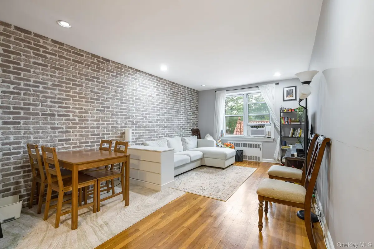 182-25 Wexford Terrace #410, Jamaica, NY 11432 - #1
