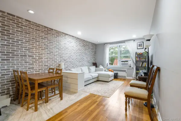 182-25 Wexford Terrace #410, Jamaica Estates, NY 11432