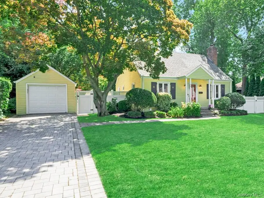 36 Francis Terrace, Glen Cove, NY 11542 - #2